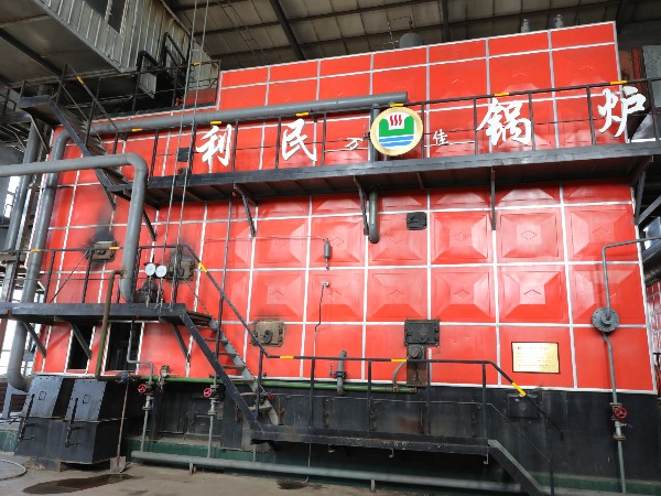 秸稈收儲忙，秸稈打捆直燃鍋爐“口糧” 儲備足